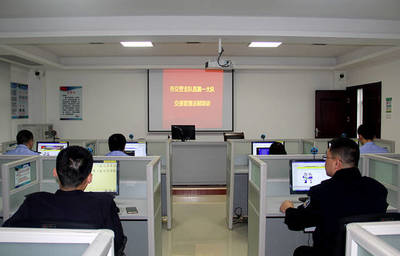 常德交警直屬一大隊(duì)交通管理法制知識網(wǎng)校培訓(xùn)班正式開班，聚焦教育咨詢服務(wù)